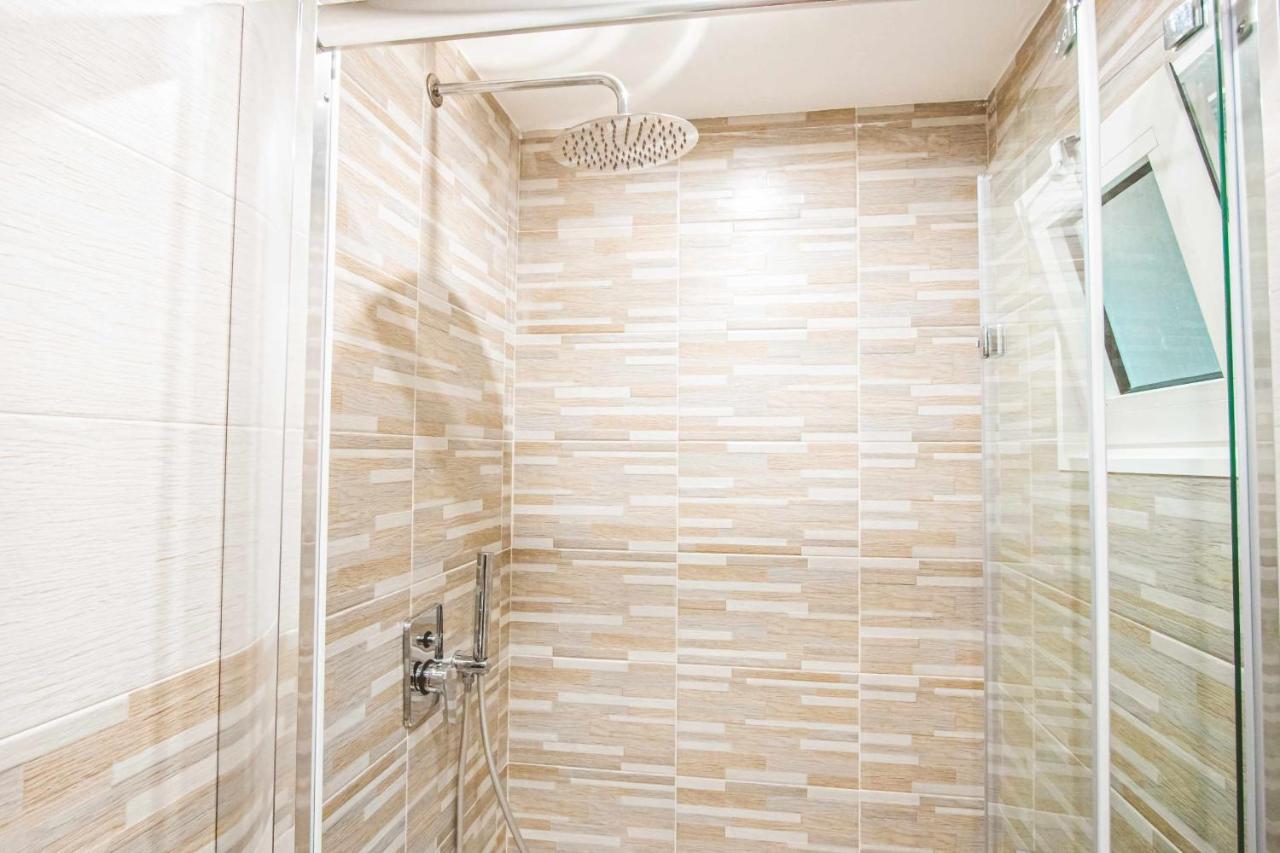 Malia Sea House Apartment Bari Bagian luar foto