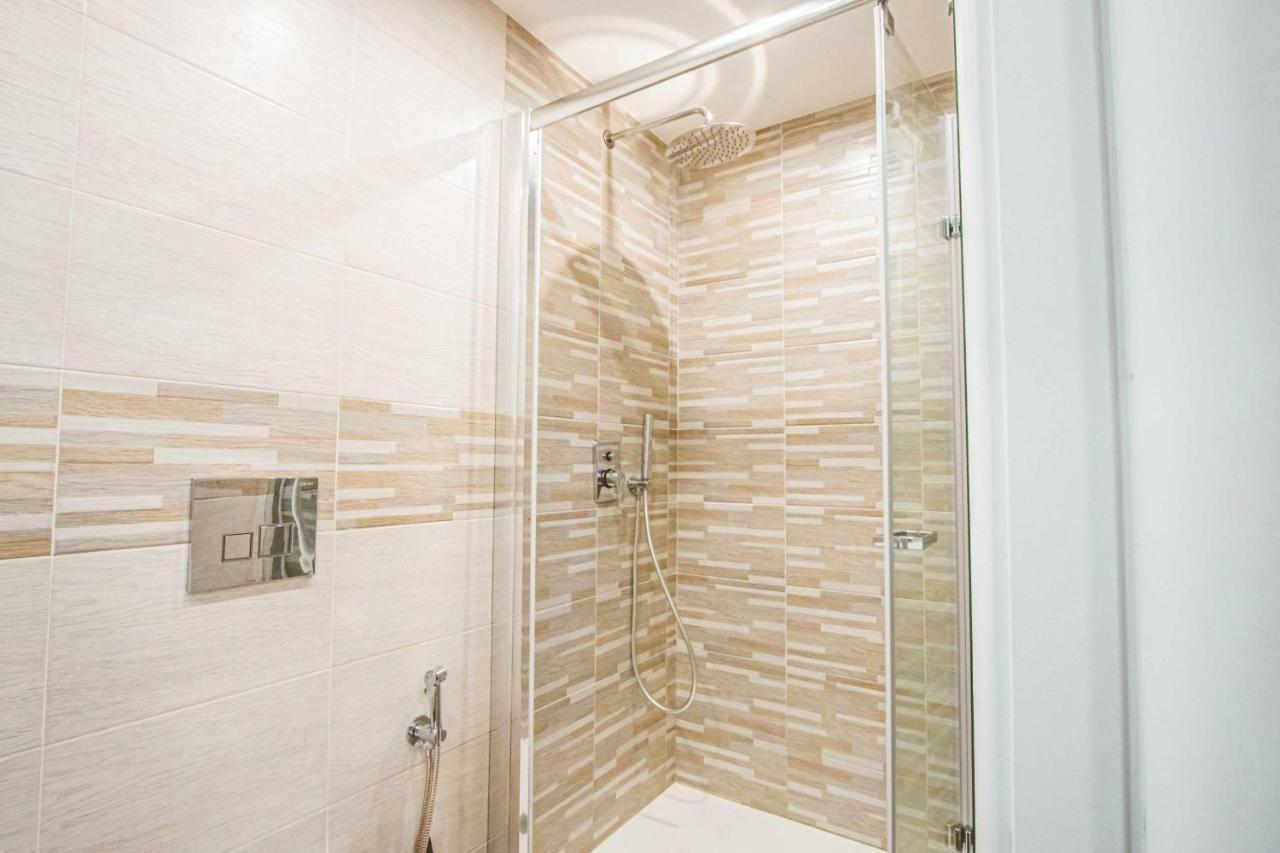 Malia Sea House Apartment Bari Bagian luar foto